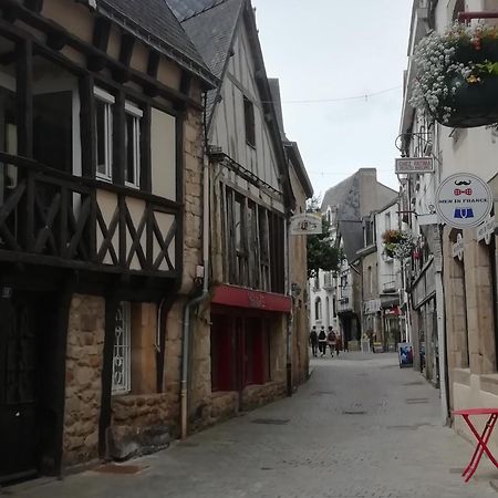 Charmant Appartement Plein Centre Auray Luaran gambar