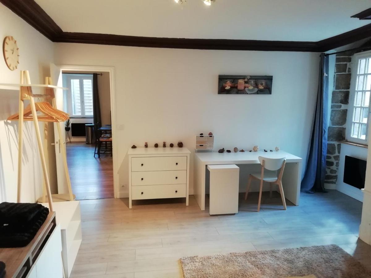 Charmant Appartement Plein Centre Auray Luaran gambar