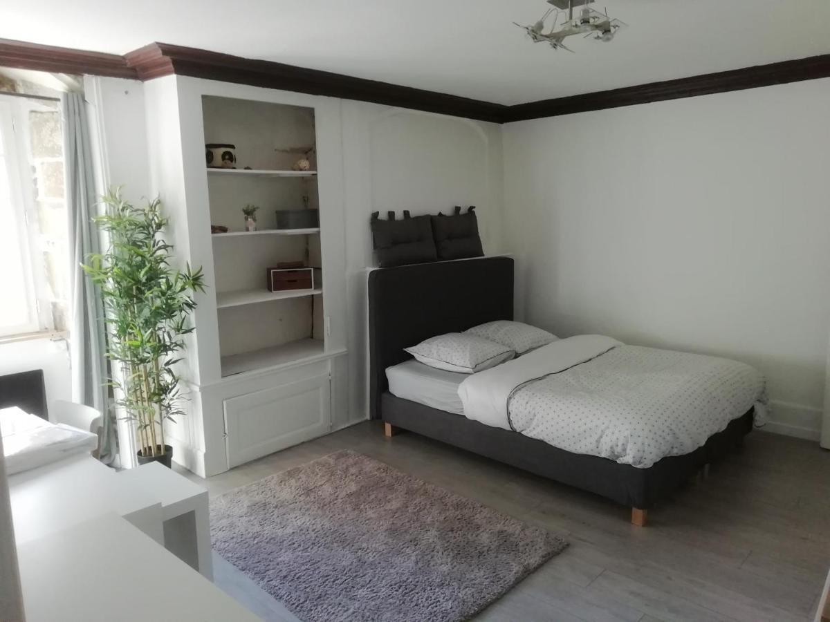 Charmant Appartement Plein Centre Auray Luaran gambar